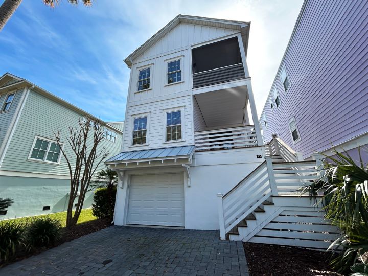 Long Term Rental 15 YACHT HARBOR CT